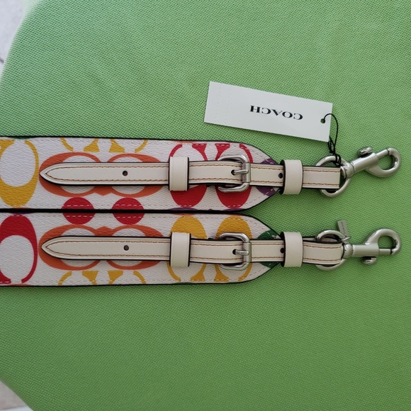 COACH STRAP RAINBOW SIGNATURE CANVAS:NWT CHALK/RAINBOW PRIDE CJ952 - Picture 10 of 11
